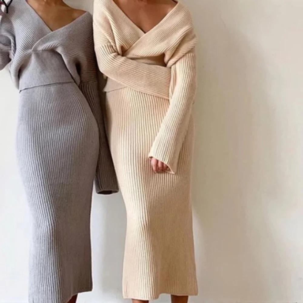 Sweater skirt 2 PC set matching cream beige top bottom v-neck - Picture 5 of 5